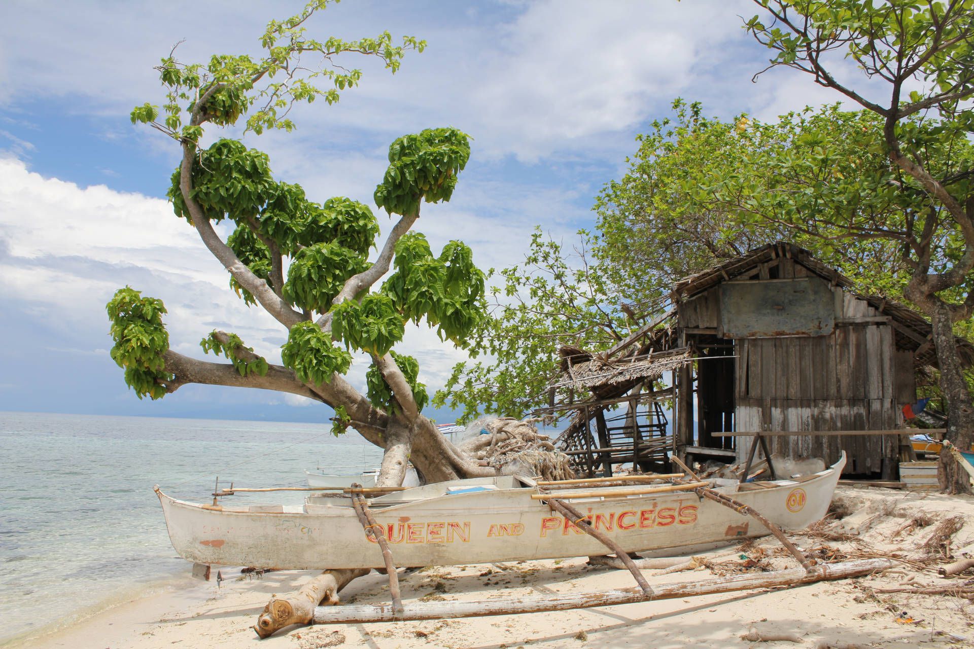 Boot am Strand von Mantigue Island