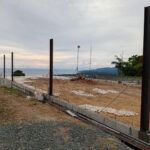 Die ersten Pfeiler des Hauses stehen